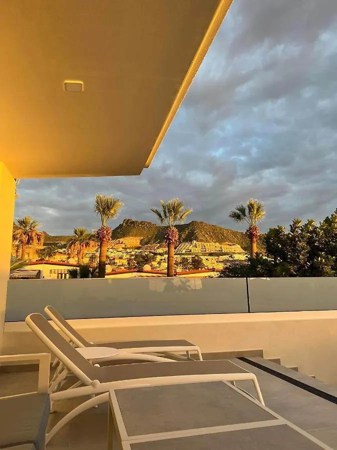 Las Terrazas: New Apartment with Heated Pool and Garden Terrace Costa Adeje